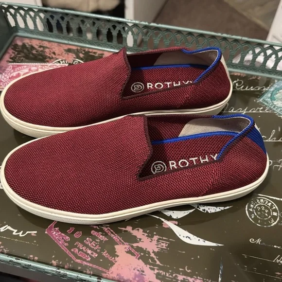 Rothy's maroon Slip On Sneakers Knit Comfort size 6 A00159 - Picture 2 of 6